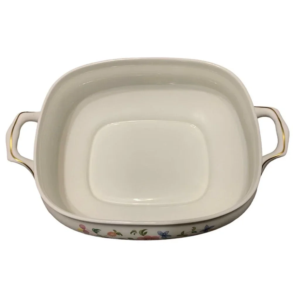 WEDGWOOD Montcalm Covered Vegetable Dish/ Tureen England - Picture 4 of 8